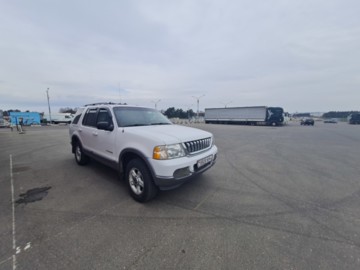 Ford Explorer II · 2-й рестайлинг, 7 мест, 2001 г.