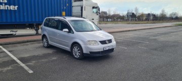 Volkswagen Touran I, 5 мест, 2003 г.