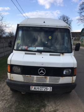 Mercedes 207-310, 1992 г.