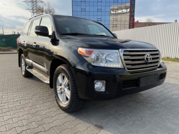 Toyota Land Cruiser J200 · Рестайлинг, 5 мест, 2015 г.