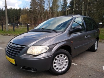 Chrysler Voyager IV, 7 мест, 2004 г.
