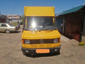 Mercedes 207-310, 1994 г.
