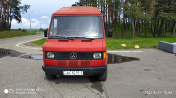 Mercedes 207-310 210, 1992 г.