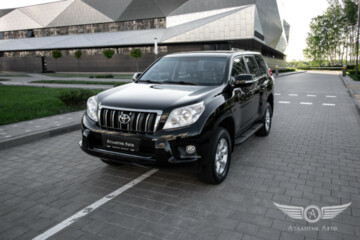 Toyota Land Cruiser Prado J150, 7 мест, 2010 г.