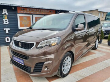 Peugeot Traveller, 7 мест, 2017 г.