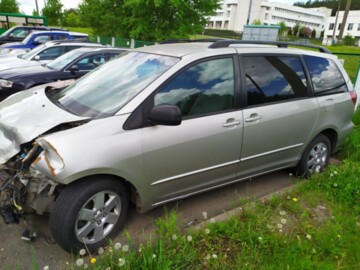Toyota Sienna II (XL20), 7 мест, 2004 г.