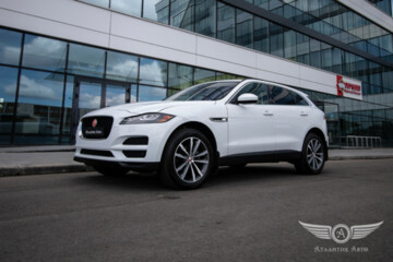 Jaguar F-Pace, 2016 г.