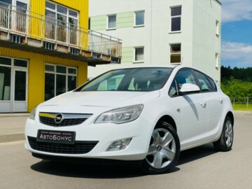 Opel Astra J, 2012 г.