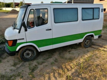 Mercedes-Benz T1 (207D-410D) грузопассажирский, 1989 г.