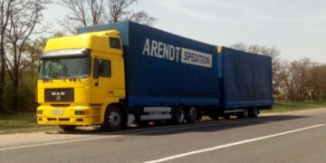 MAN F2000, 2000 г.