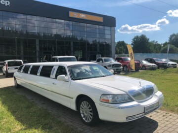 Lincoln Town Car III · Рестайлинг, 2004 г.
