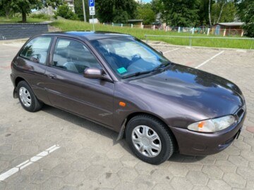 Mitsubishi Colt V, 1996 г.