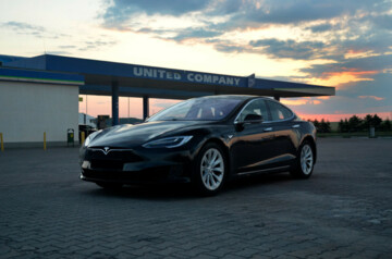 Tesla Model S I · Рестайлинг, 2016 г.
