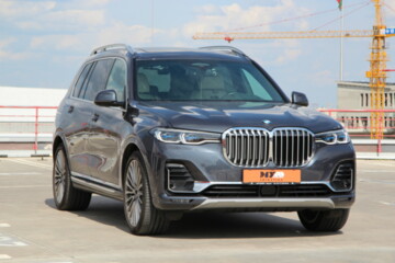 BMW X7, 7 мест, 2019 г.