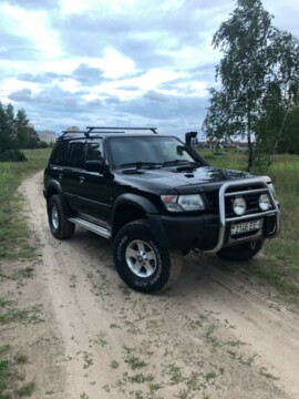 Nissan Patrol Y61, 7 мест, 1998 г.