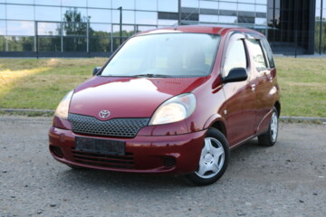 Toyota Yaris Verso, 1999 г.