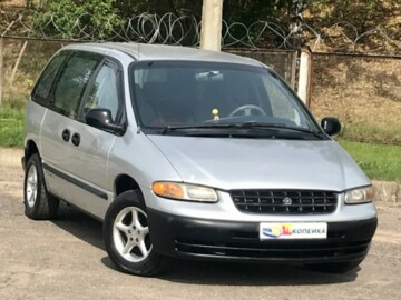 Plymouth Voyager III, 7 мест, 2000 г.