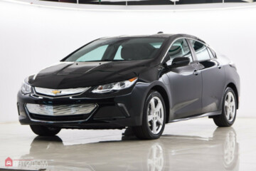 Chevrolet Volt II, 2017 г.
