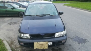 Mitsubishi Space Wagon Typ N30, N40, 7 мест, 1997 г.