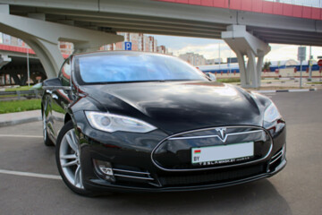 Tesla Model S I, 2014 г.