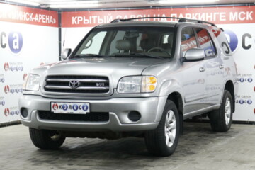 Toyota Sequoia I, 7 мест, 2001 г.