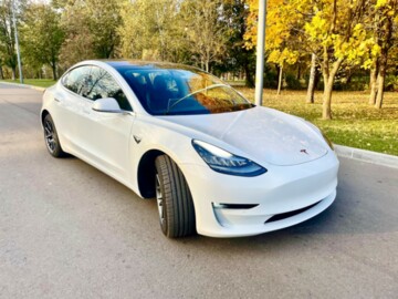Tesla Model 3, 2019 г.
