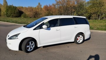 Mitsubishi Grandis, 7 мест, 2006 г.