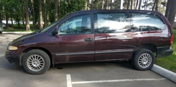 Plymouth Grand Voyager III, 7 мест, 1997 г.