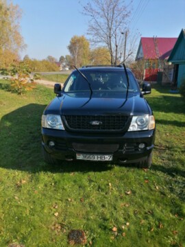 Ford Explorer III, 7 мест, 2002 г.