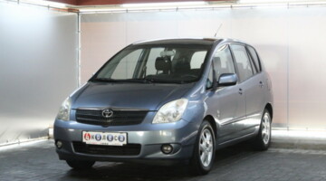 Toyota Corolla Verso I (E110), 2002 г.
