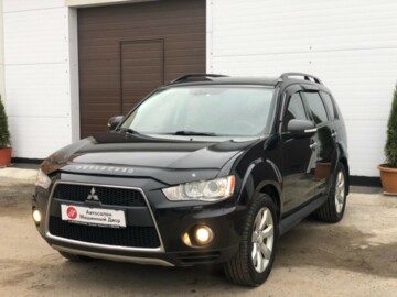 Mitsubishi Outlander XL · Рестайлинг, 2011 г.