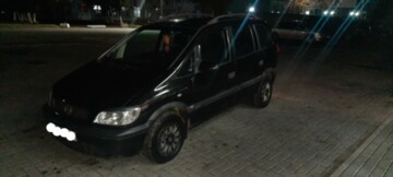 Opel Zafira A, 7 мест, 2001 г.
