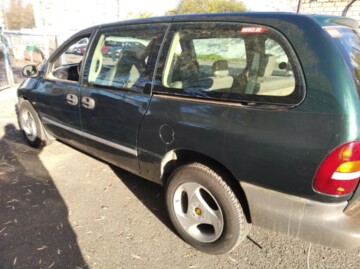 Chrysler Grand Voyager III, 7 мест, 1997 г.