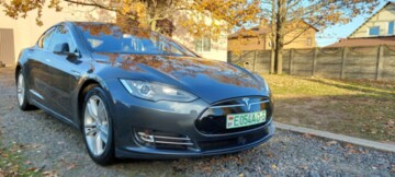 Tesla Model S I, 2015 г.