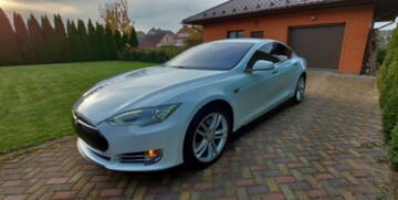 Tesla Model S I, 2014 г.