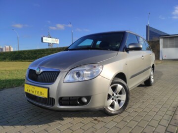 Skoda Fabia 5J, 2009 г.