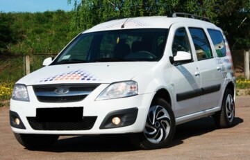 Lada (ВАЗ) Largus, 7 мест, 2015 г.