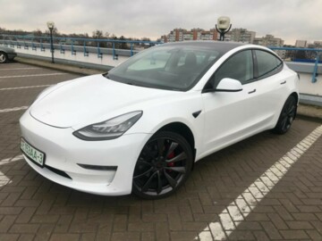 Tesla Model 3, 2019 г.