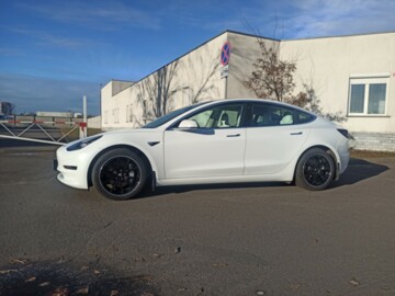 Tesla Model 3, 2019 г.