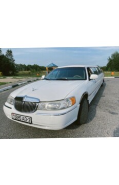 Lincoln Town Car III, 2000 г.
