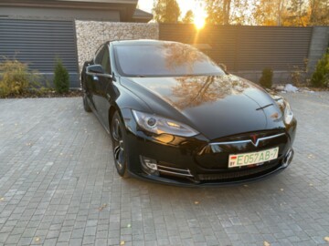 Tesla Model S I, 2013 г.