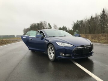 Tesla Model S I, 2015 г.