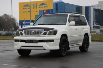 Lexus LX II, 7 мест, 1999 г.