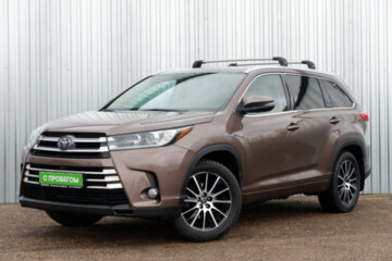 Toyota Highlander III (XU50) · Рестайлинг, 7 мест, 2017 г.
