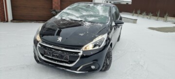 Peugeot 208 I · Рестайлинг, 2017 г.