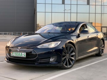 Tesla Model S I, 2013 г.