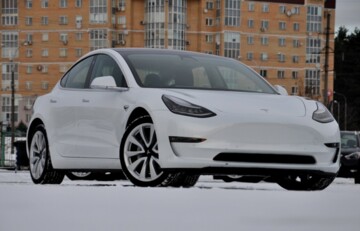 Tesla Model 3, 2018 г.