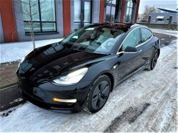 Tesla Model 3, 2018 г.