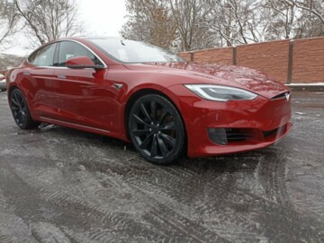 Tesla Model S I · Рестайлинг, 2017 г.