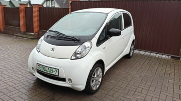 Peugeot iOn, 2011 г.